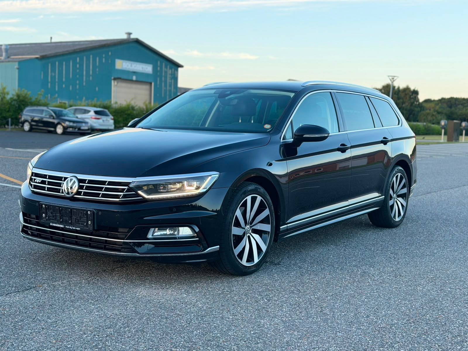 VOLKSWAGEN PASSAT 2,0 AUT. DSG R-LINE
