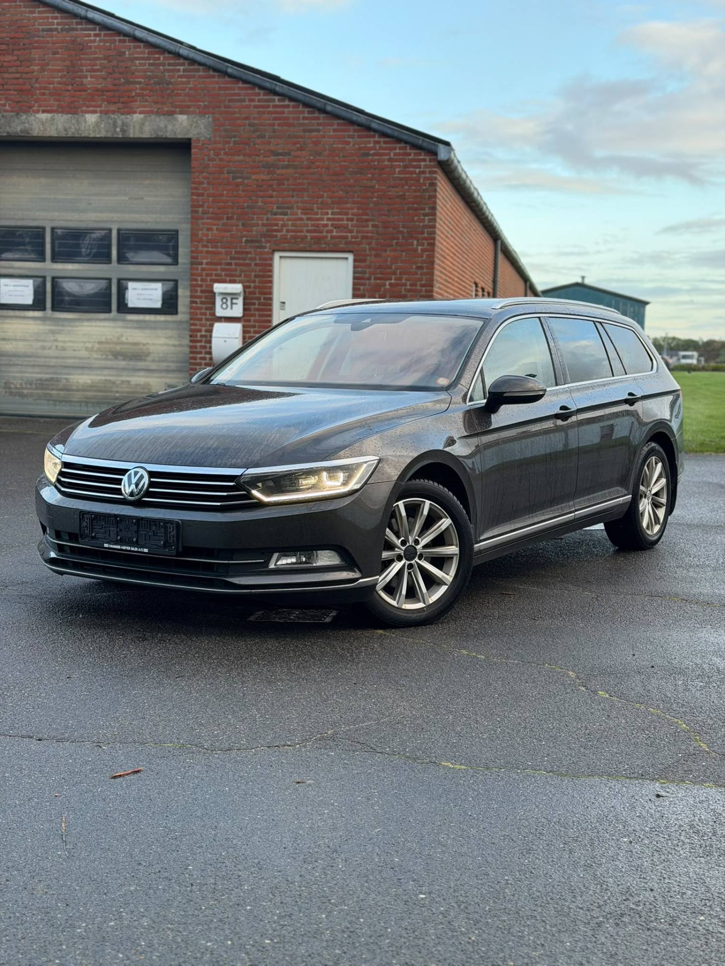 VOLKSWAGEN PASSAT Highline 2.0TDI 190H.P